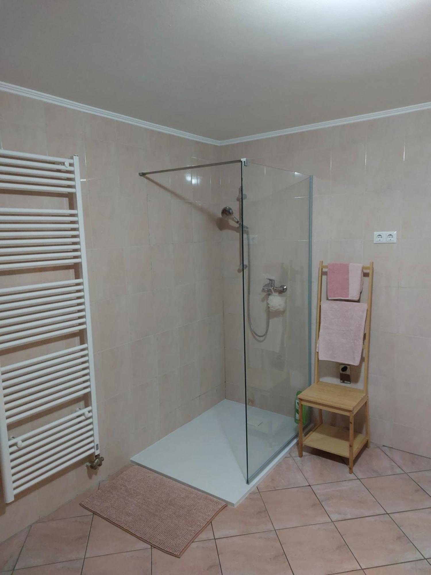 Apartma Sandi Sentilj Luaran gambar